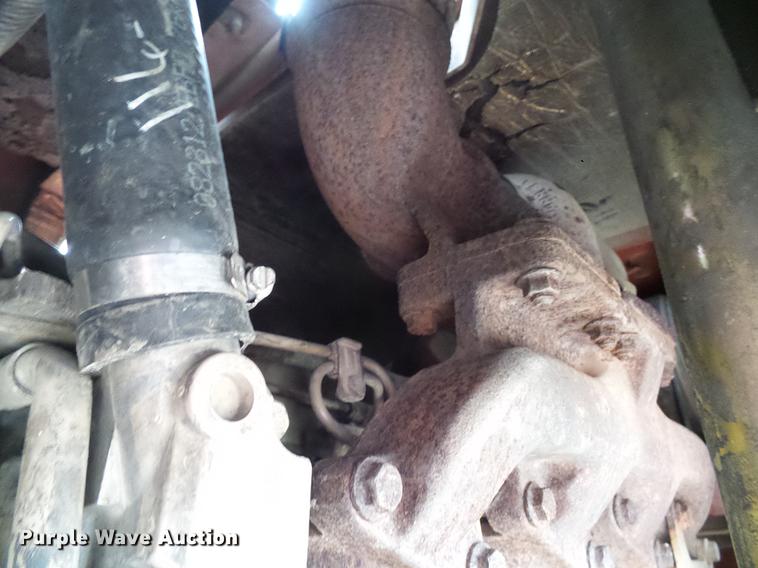 image for item DD8319 2001 Ditch Witch JT2720 directional boring unit