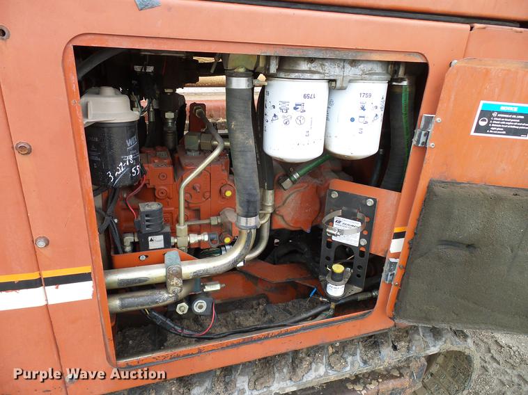 image for item DD8319 2001 Ditch Witch JT2720 directional boring unit