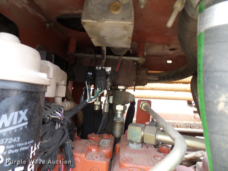 image for item DD8319 2001 Ditch Witch JT2720 directional boring unit