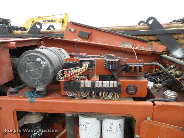 image for item DD8319 2001 Ditch Witch JT2720 directional boring unit