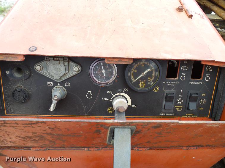 image for item DD8319 2001 Ditch Witch JT2720 directional boring unit