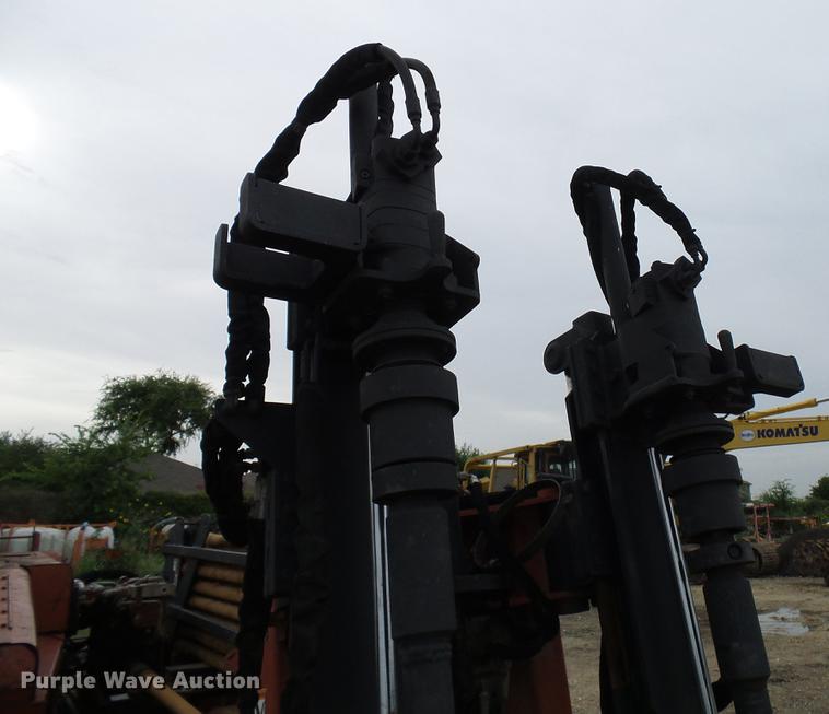 image for item DD8319 2001 Ditch Witch JT2720 directional boring unit
