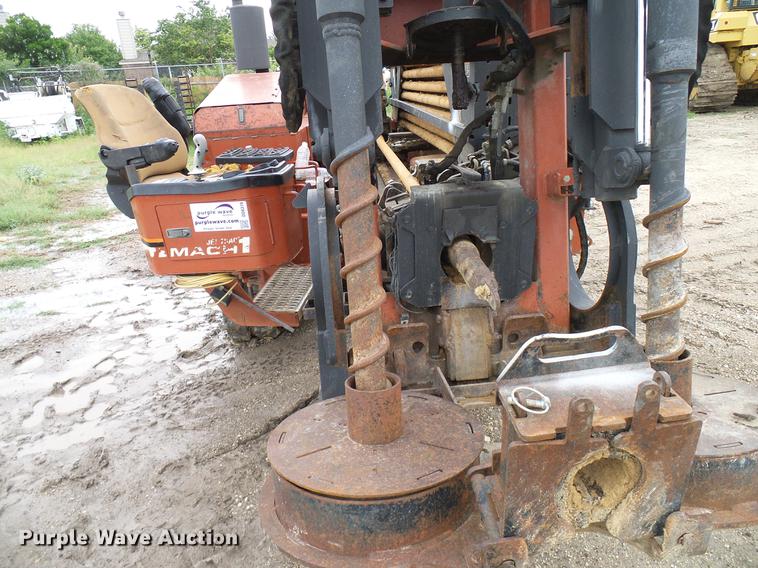 image for item DD8319 2001 Ditch Witch JT2720 directional boring unit