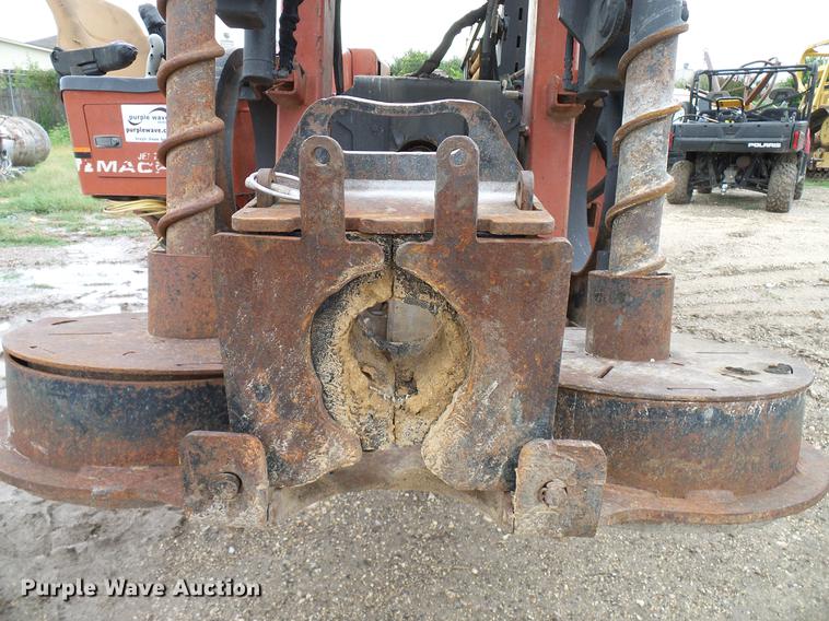 image for item DD8319 2001 Ditch Witch JT2720 directional boring unit
