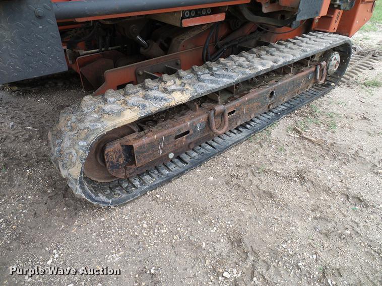 image for item DD8319 2001 Ditch Witch JT2720 directional boring unit