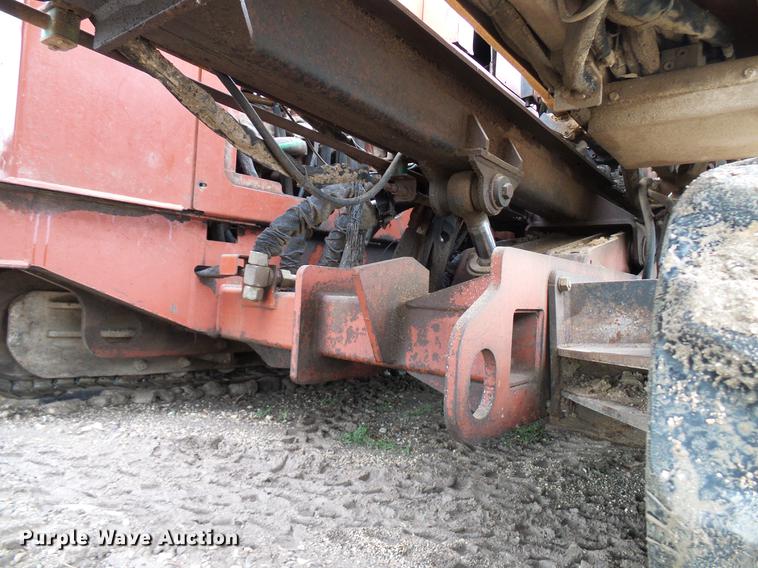 image for item DD8319 2001 Ditch Witch JT2720 directional boring unit