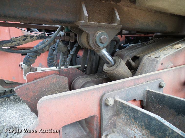 image for item DD8319 2001 Ditch Witch JT2720 directional boring unit