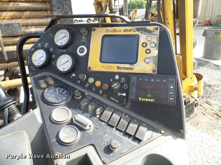 image for item DD8322 2008 Vermeer D24X40 Series II Navigator directional boring unit