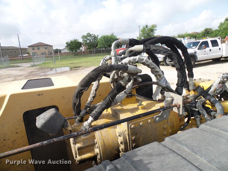 image for item DD8322 2008 Vermeer D24X40 Series II Navigator directional boring unit