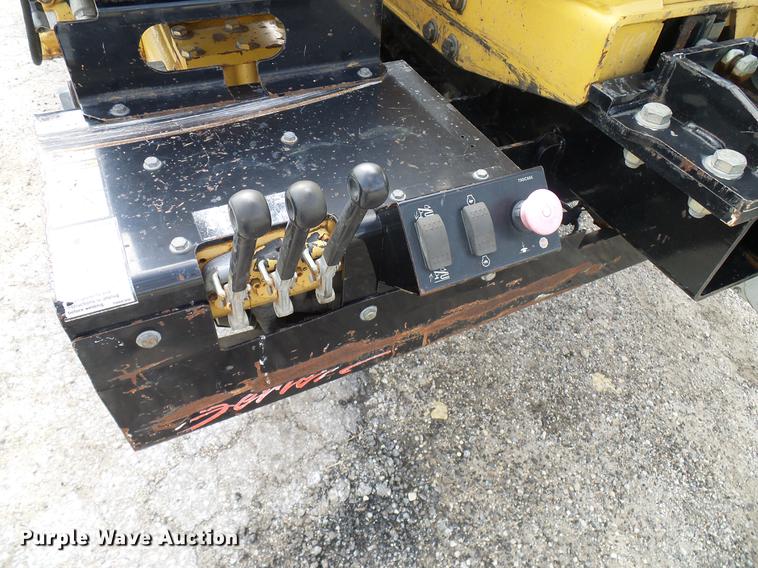 image for item DD8322 2008 Vermeer D24X40 Series II Navigator directional boring unit