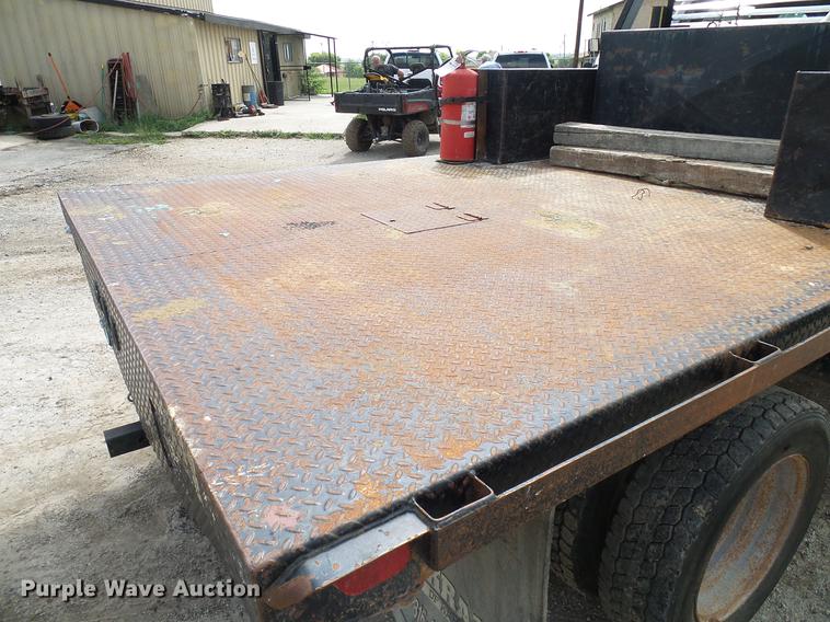 image for item DD8324 2010 Ford F450 Super Duty XL Crew Cab flatbed truck