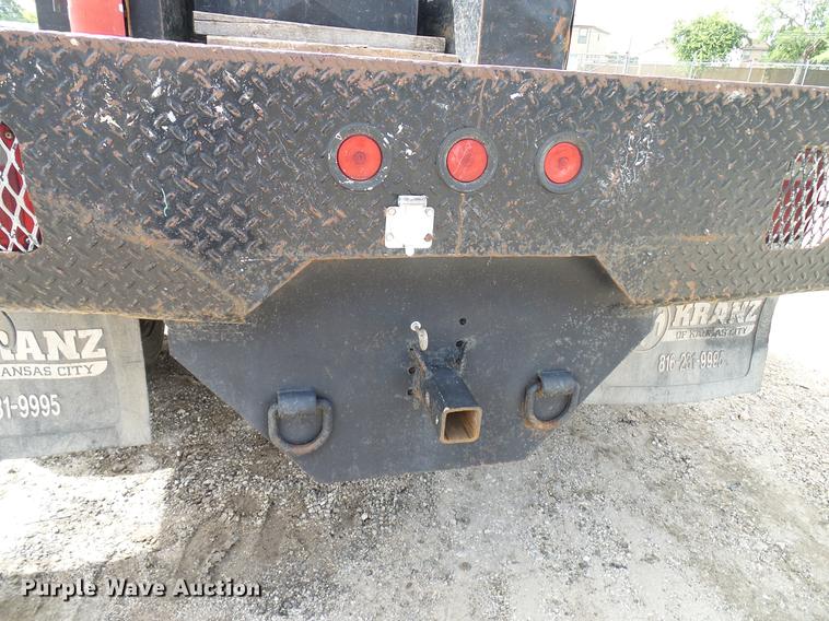 image for item DD8324 2010 Ford F450 Super Duty XL Crew Cab flatbed truck