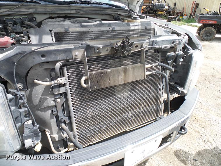 image for item DD8327 2008 Ford F450 Super Duty Crew Cab flatbed truck