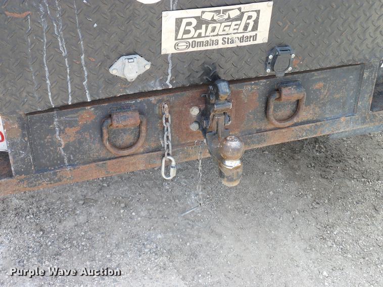 image for item DD8327 2008 Ford F450 Super Duty Crew Cab flatbed truck