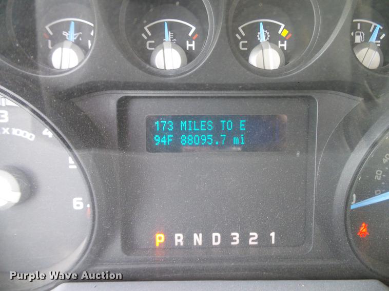 image for item DD8330 2014 Ford F550 Super Duty flat bed truck