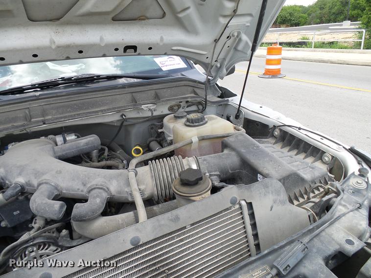 image for item DD8330 2014 Ford F550 Super Duty flat bed truck