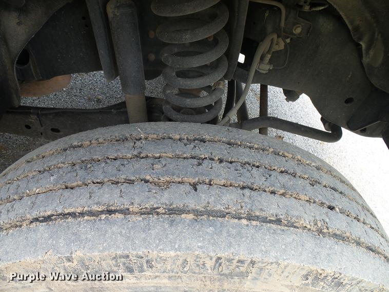 image for item DD8330 2014 Ford F550 Super Duty flat bed truck