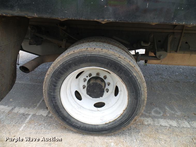 image for item DD8330 2014 Ford F550 Super Duty flat bed truck