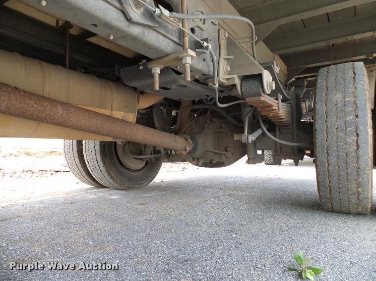 image for item DD8330 2014 Ford F550 Super Duty flat bed truck