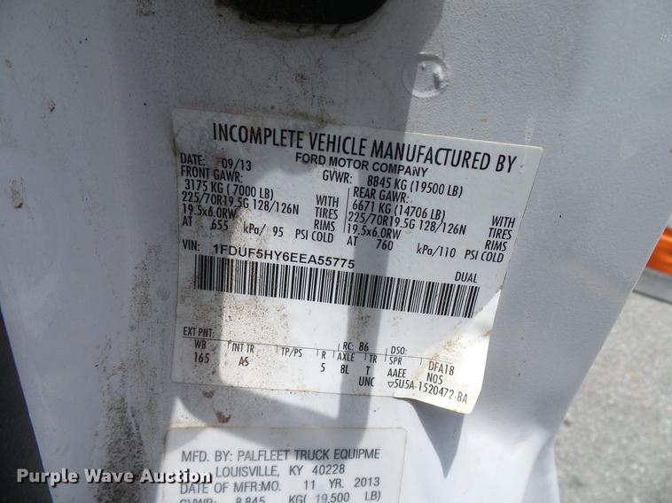 image for item DD8330 2014 Ford F550 Super Duty flat bed truck