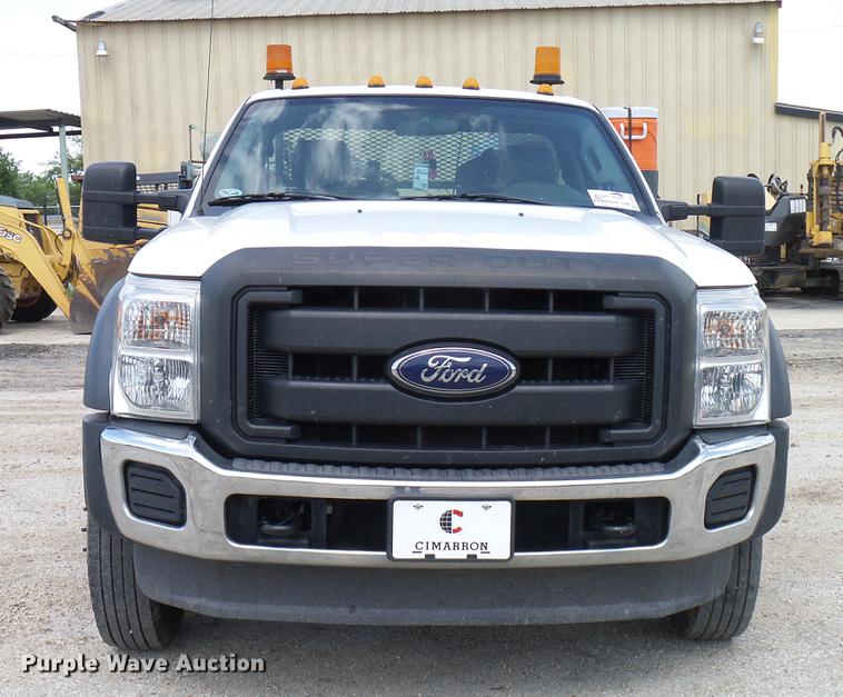image for item DD8332 2013 Ford F450 Super Duty service truck