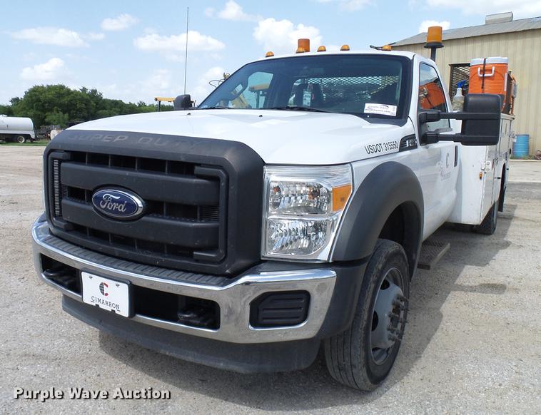image for item DD8332 2013 Ford F450 Super Duty service truck