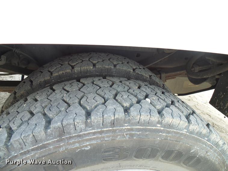 image for item DD8332 2013 Ford F450 Super Duty service truck