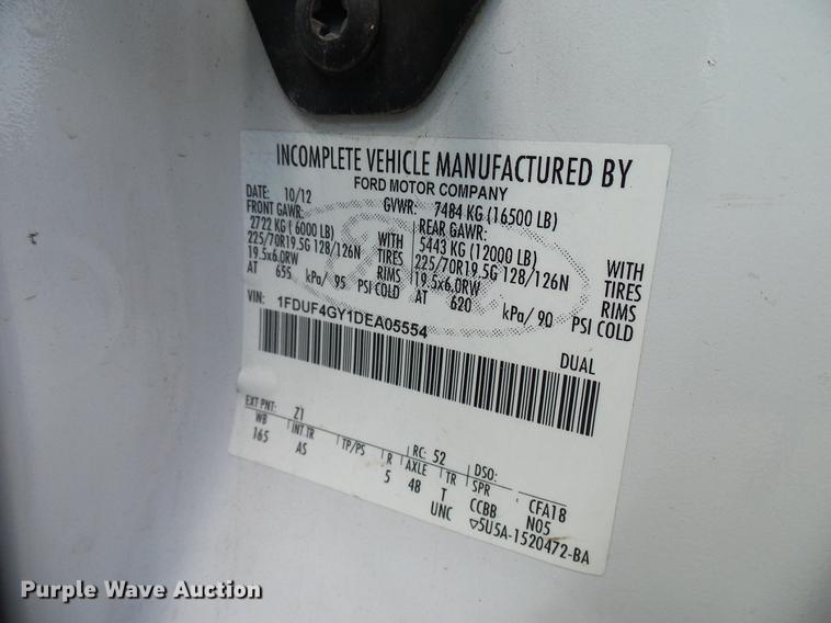 image for item DD8332 2013 Ford F450 Super Duty service truck