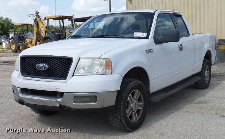 image for item DD8335 2005 Ford F150 SuperCab pickup truck