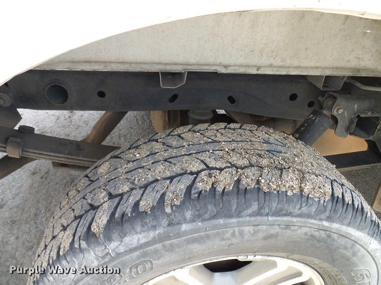 image for item DD8335 2005 Ford F150 SuperCab pickup truck