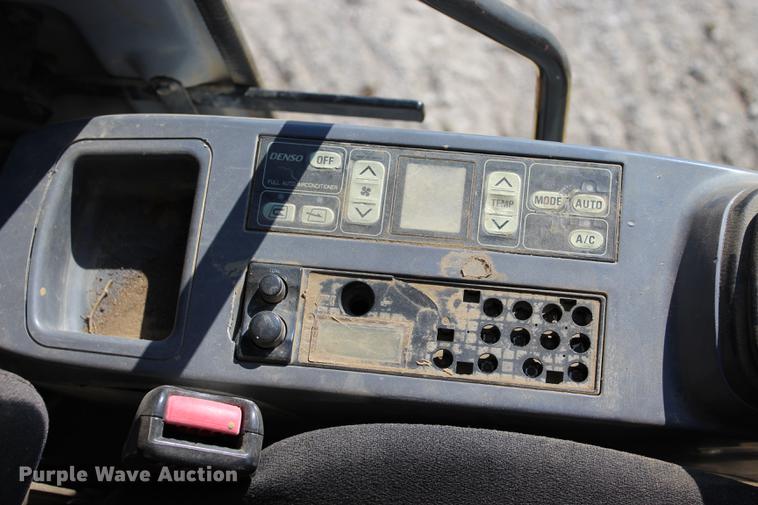 image for item DE3845 2006 Komatsu PC300LC-7L excavator