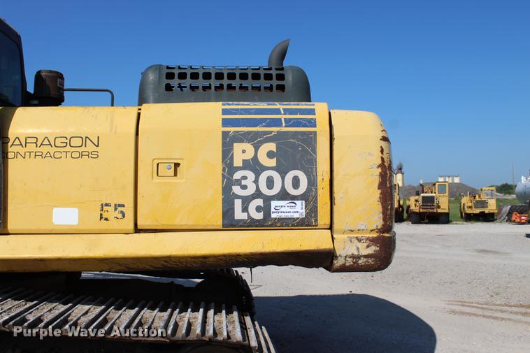 image for item DE3845 2006 Komatsu PC300LC-7L excavator