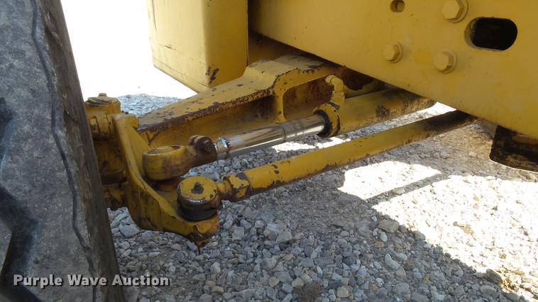 image for item DE4834 International 4500B forklift