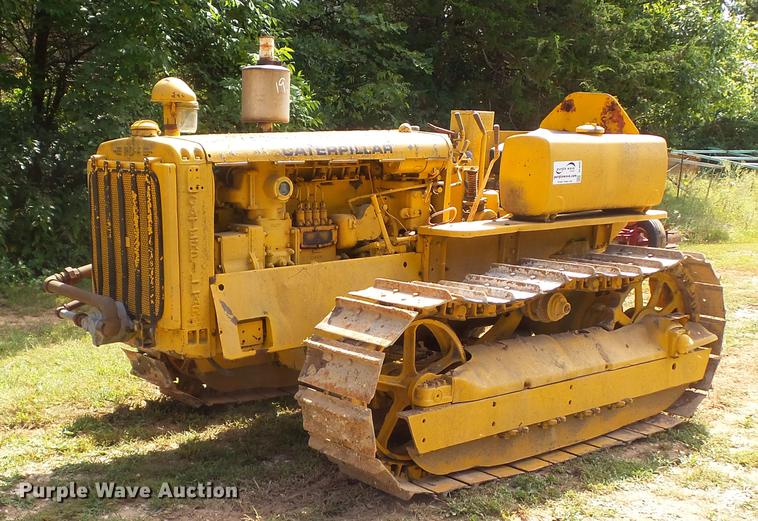 image for item DE4840 1936 Caterpillar RD4 crawler tractor