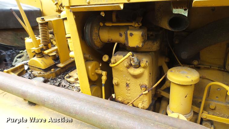 image for item DE4840 1936 Caterpillar RD4 crawler tractor