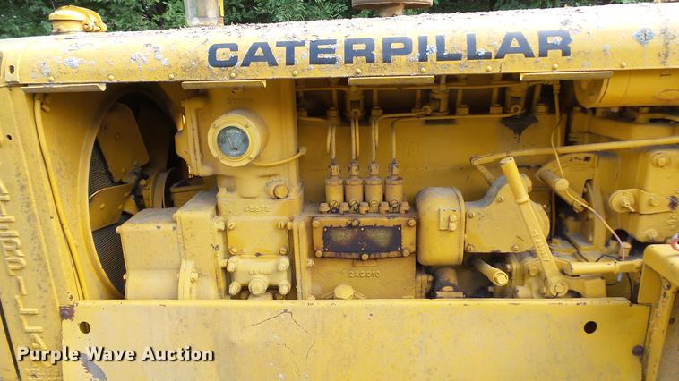 image for item DE4840 1936 Caterpillar RD4 crawler tractor