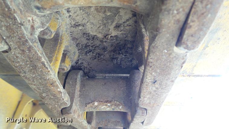 image for item DE4840 1936 Caterpillar RD4 crawler tractor