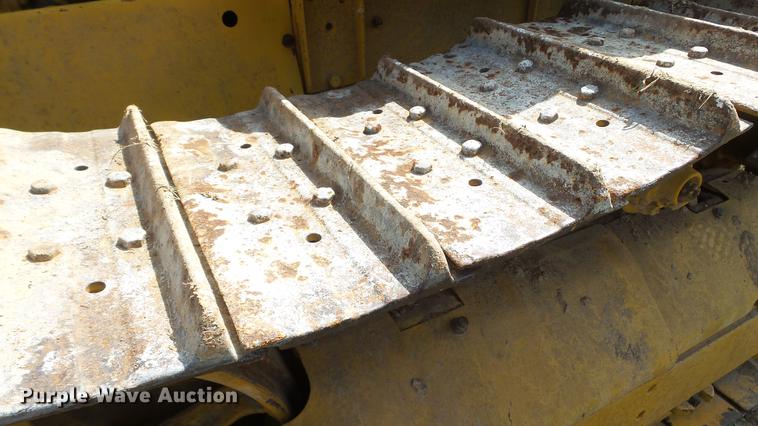image for item DE4840 1936 Caterpillar RD4 crawler tractor