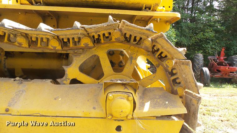 image for item DE4840 1936 Caterpillar RD4 crawler tractor