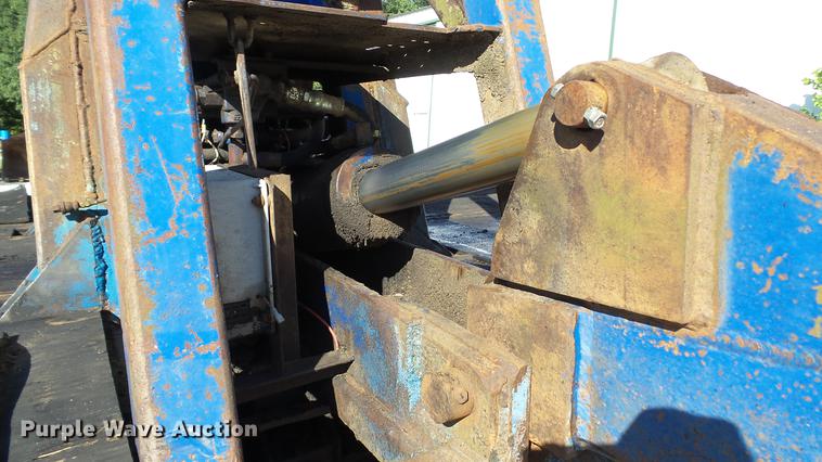 image for item DE4882 1978 International S2500 crane truck