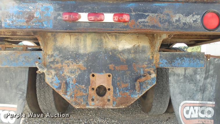 image for item DE4882 1978 International S2500 crane truck