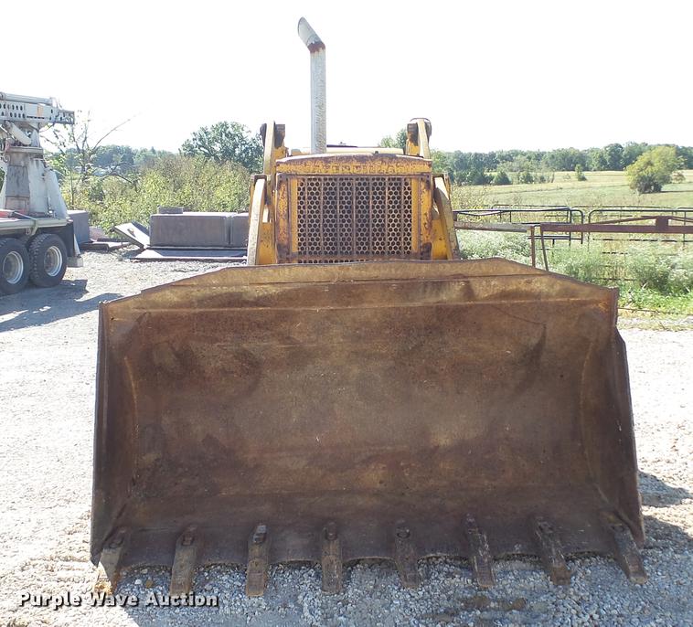 image for item DE4883 1966 Caterpillar 977H track loader