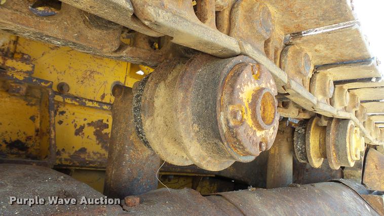 image for item DE4883 1966 Caterpillar 977H track loader