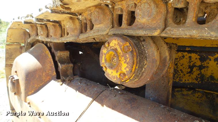 image for item DE4883 1966 Caterpillar 977H track loader