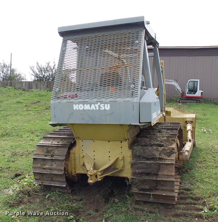 image for item DE5233 1993 Komatsu D65EX-12 dozer