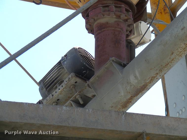 image for item DE5244 Ross 60-7 concrete batch plant with controller center building