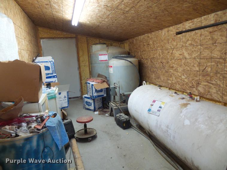 image for item DE5244 Ross 60-7 concrete batch plant with controller center building