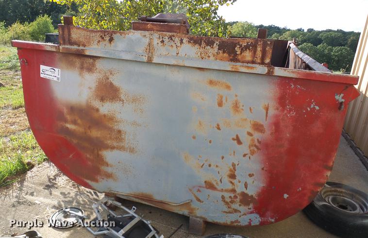 image for item DE5260 Barrel dump bed