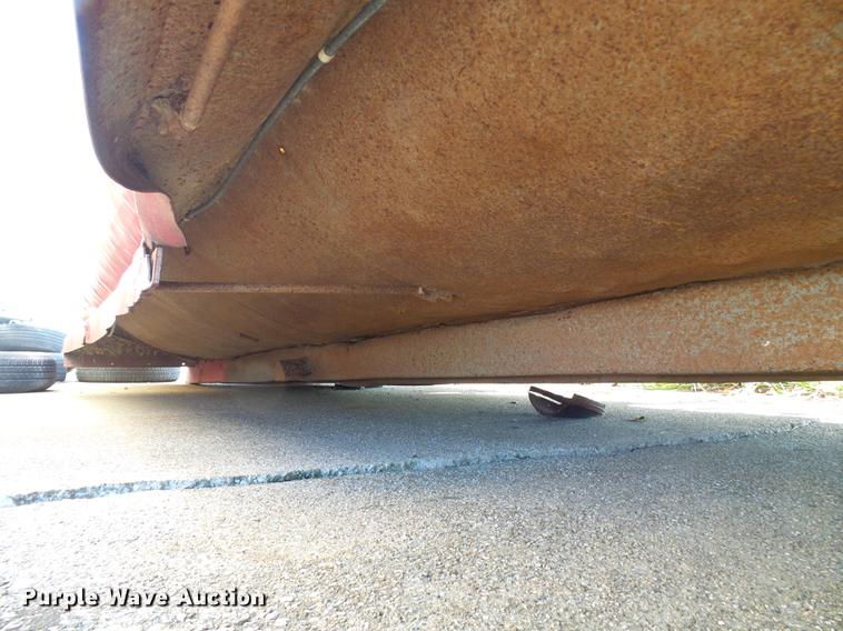 image for item DE5260 Barrel dump bed