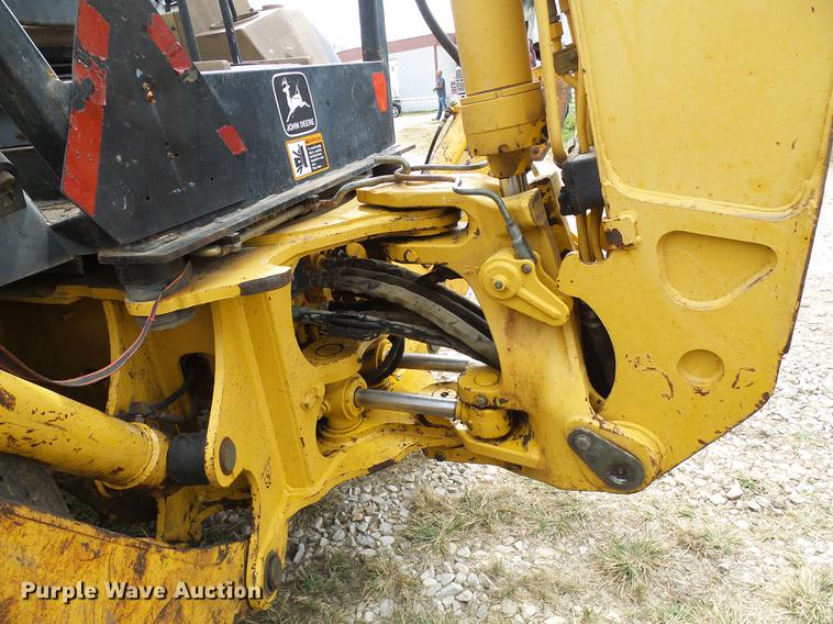 image for item DE5267 1999 John Deere 310E backhoe